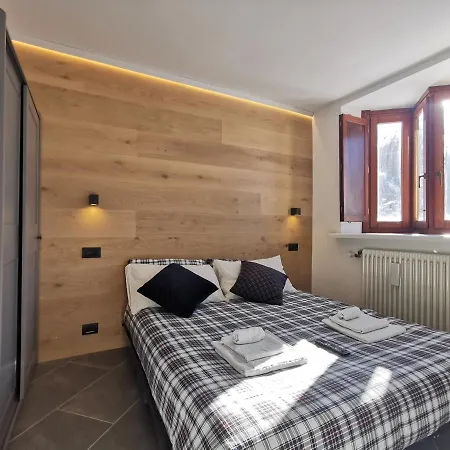 Aura Snowy Peaks At The Foot Of The Matterhorn - Cerviniaholidays-com Lägenhet *