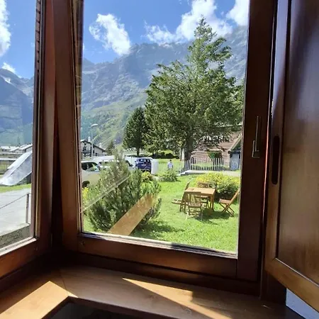 Aura Snowy Peaks At The Foot Of The Matterhorn - Cerviniaholidays-com Appartement *